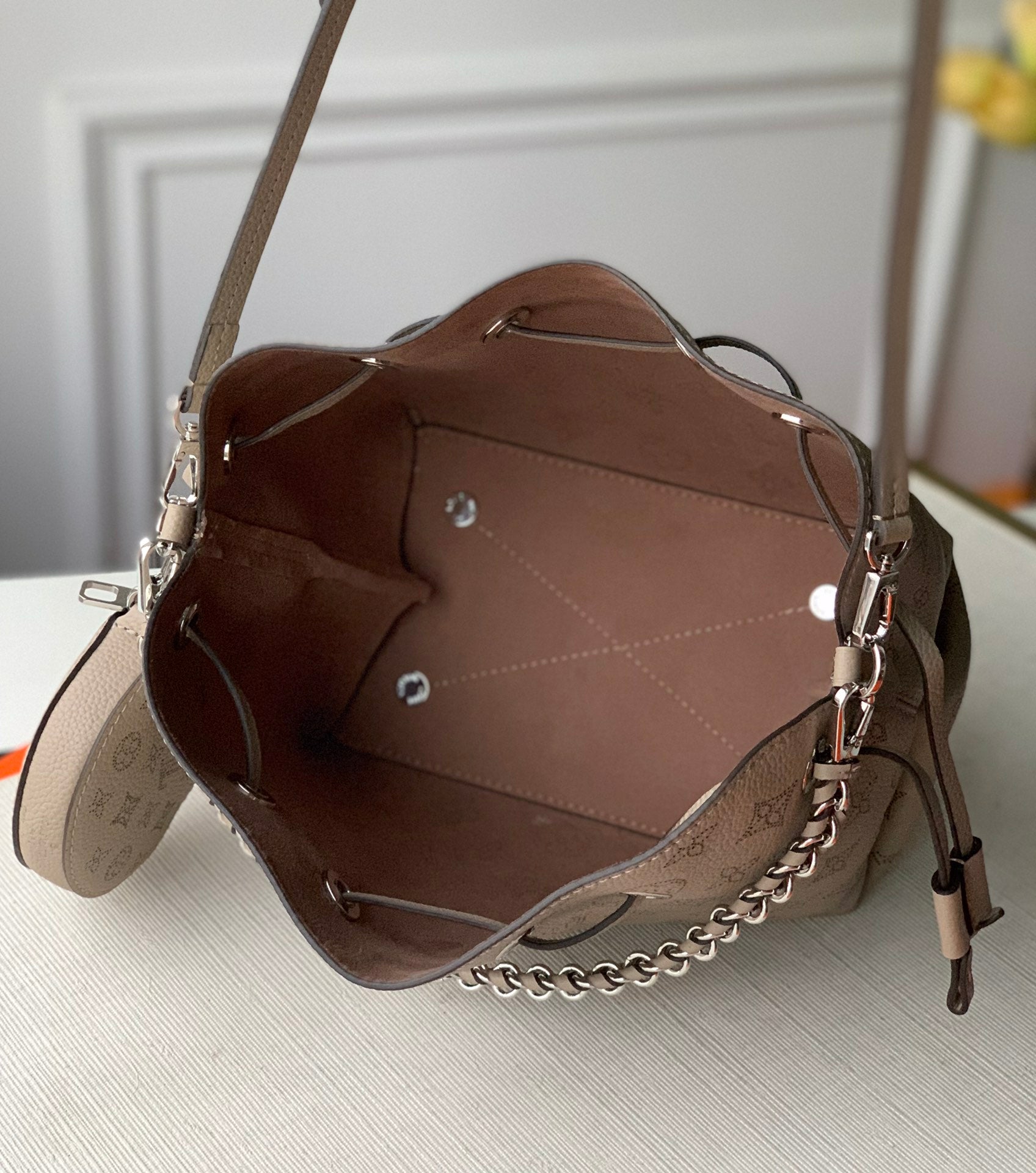 Bolsa Louis Vuitton Bella