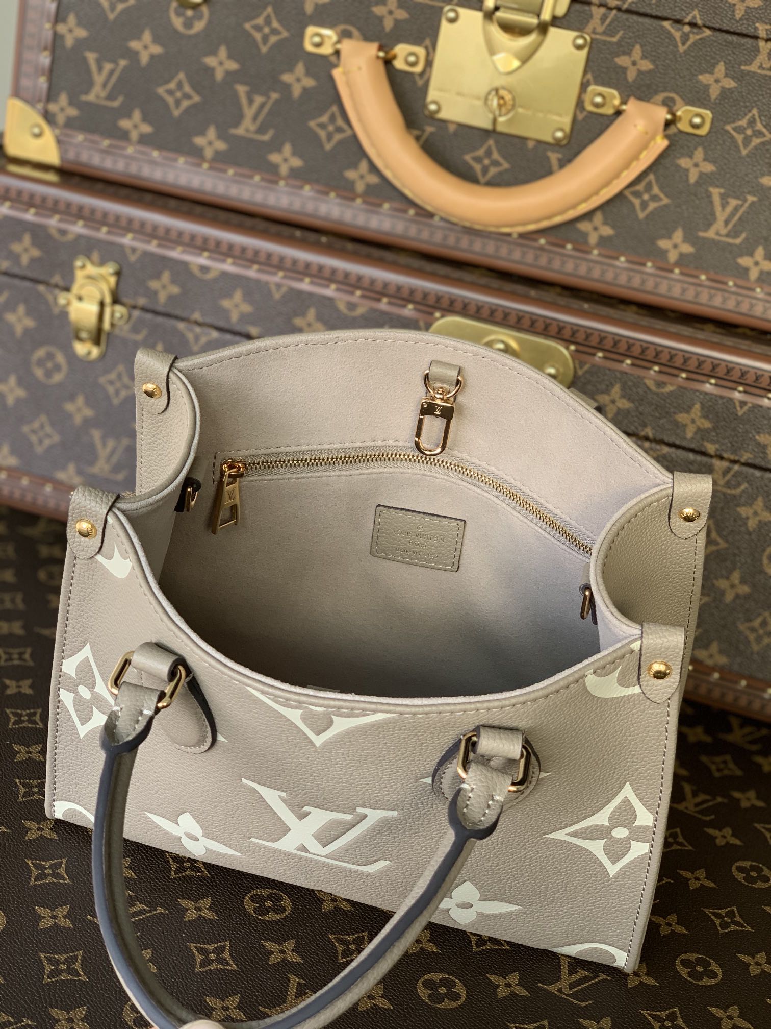 Bolsa Louis Vuitton OnTheGo