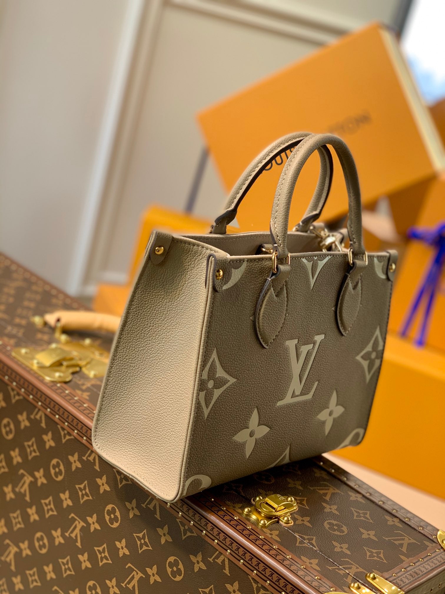 Bolsa Louis Vuitton OnTheGo