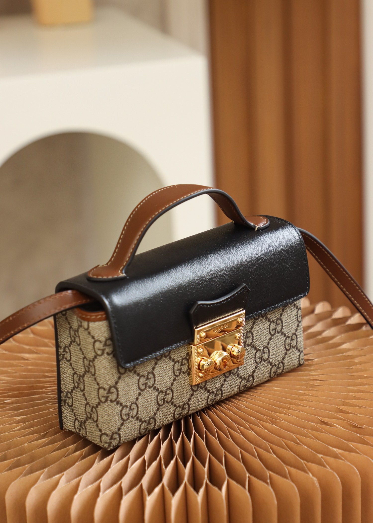Bolsa Gucci Padlock mini bag