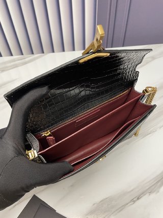 Bolsa  Ysl