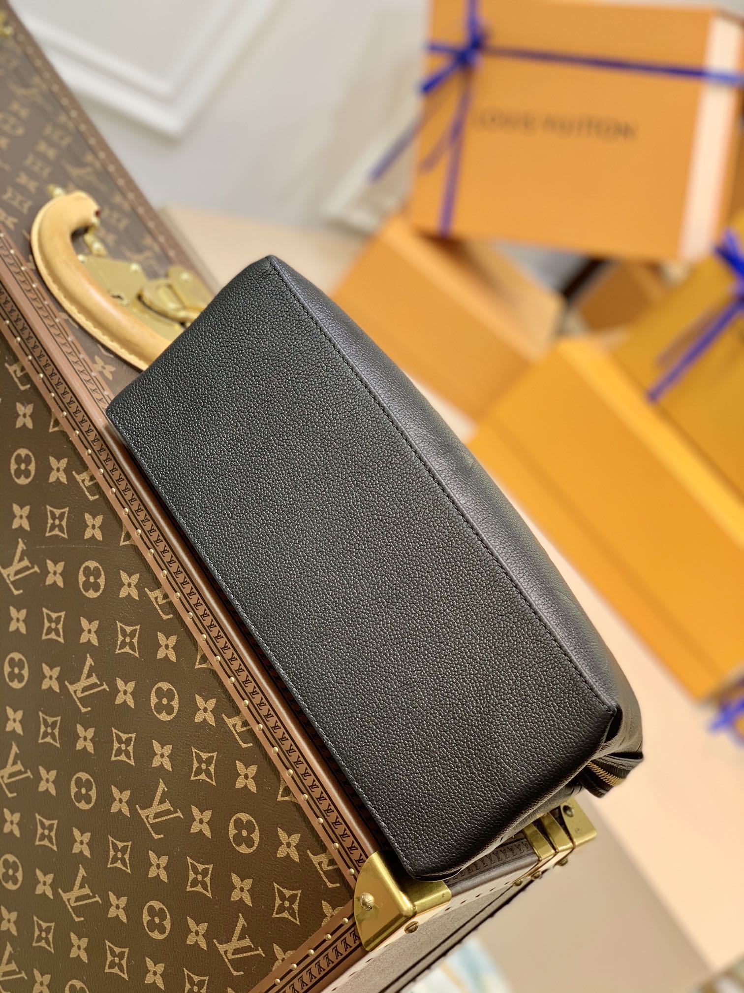 Bolsa Louis Vuitton Petit Palais