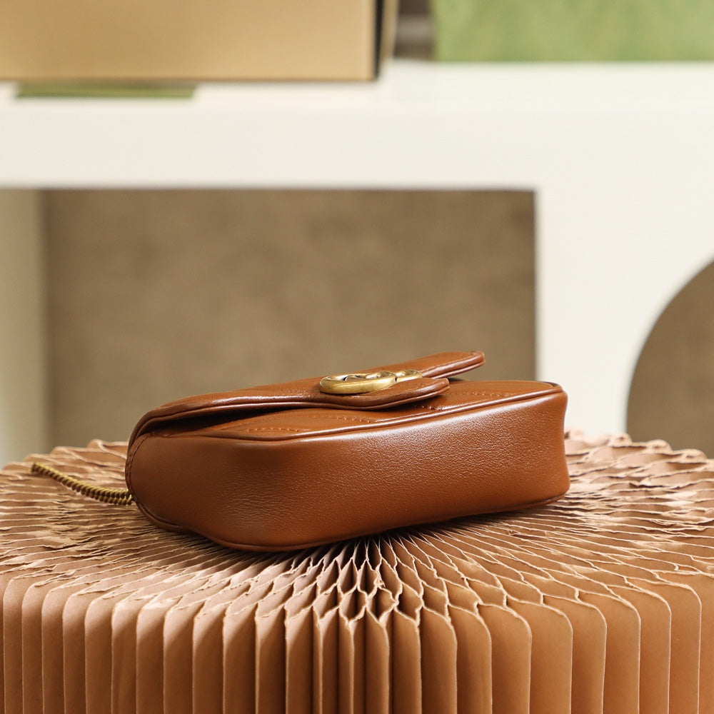 Bolsa Gucci Marmont Super Mini