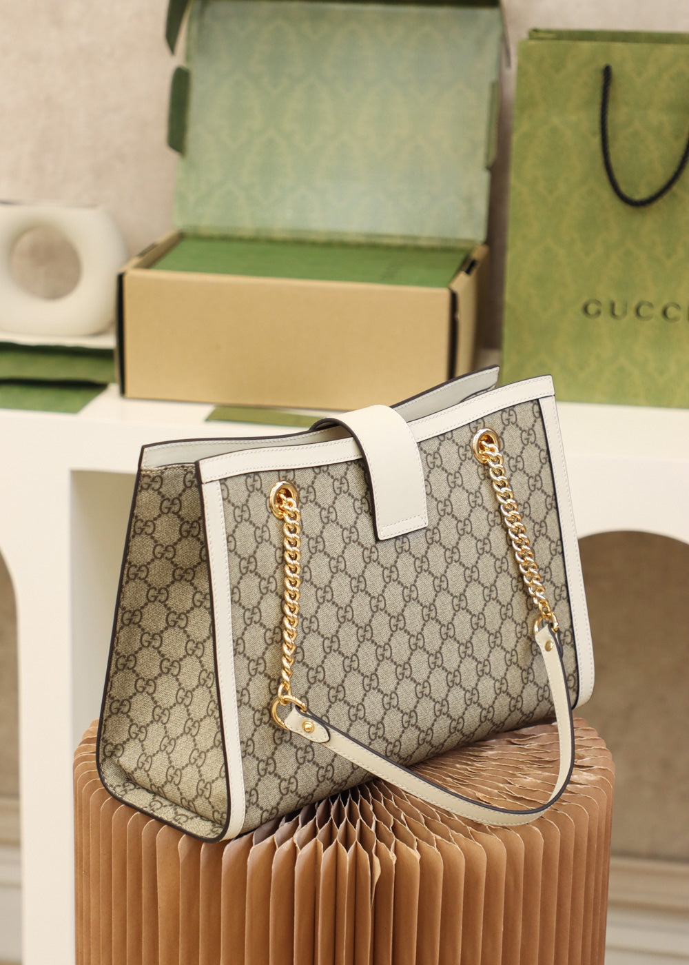 Bolsa GUCCI 𝐏𝐚𝐝𝐥𝐨𝐜𝐤