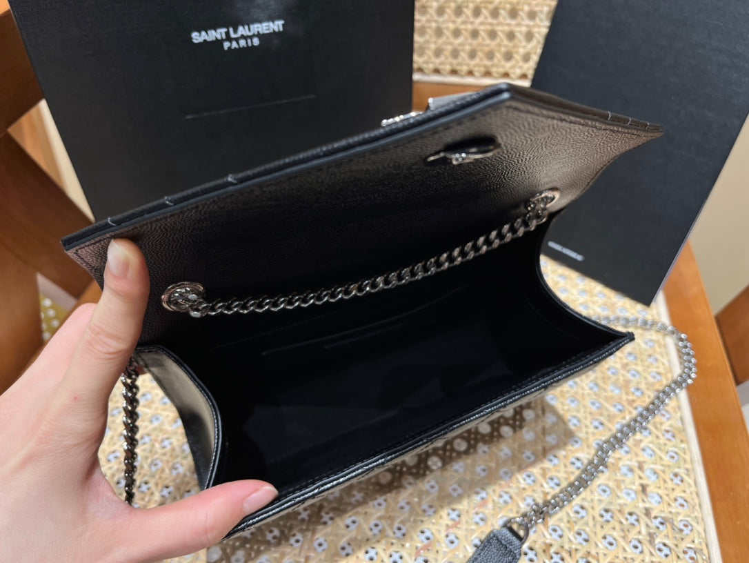 Bolsa YSL ENVELOPE 21CM