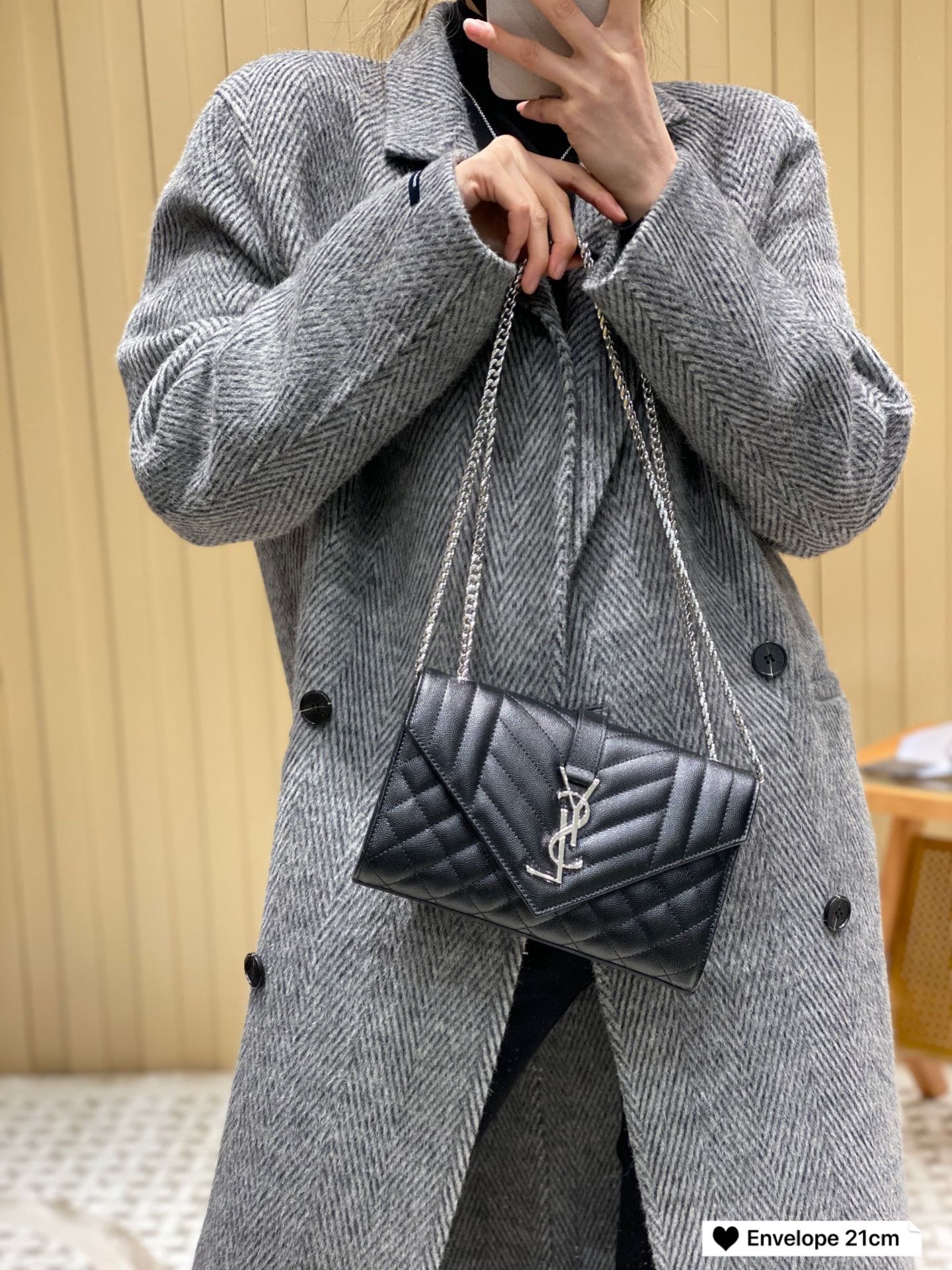 Bolsa YSL ENVELOPE 21CM