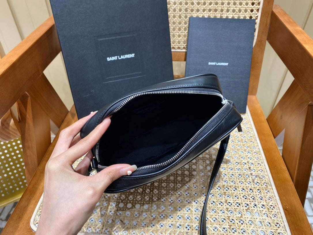 Bolsa YSL LOU 23CM