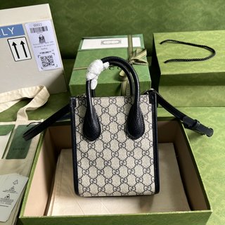 Bolsa Gucci MINI TOTE WITH INTERLOCKING