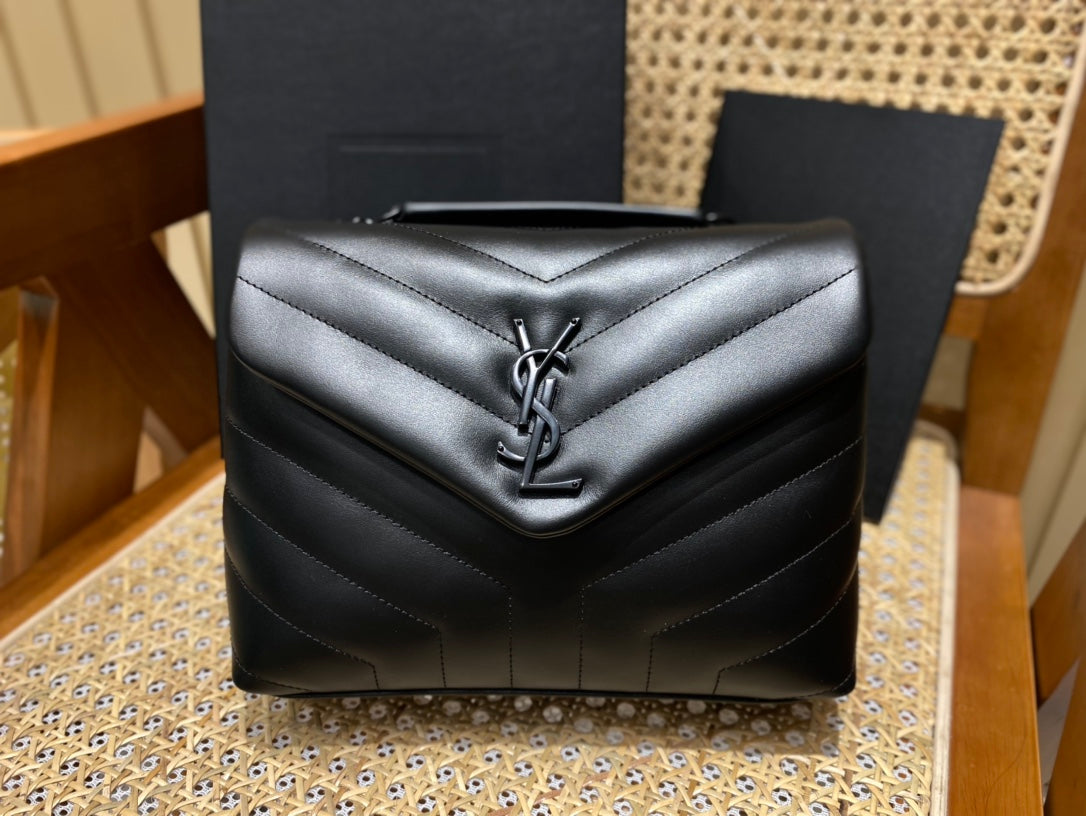 Bolsa YSL LOULOU 23CM Y