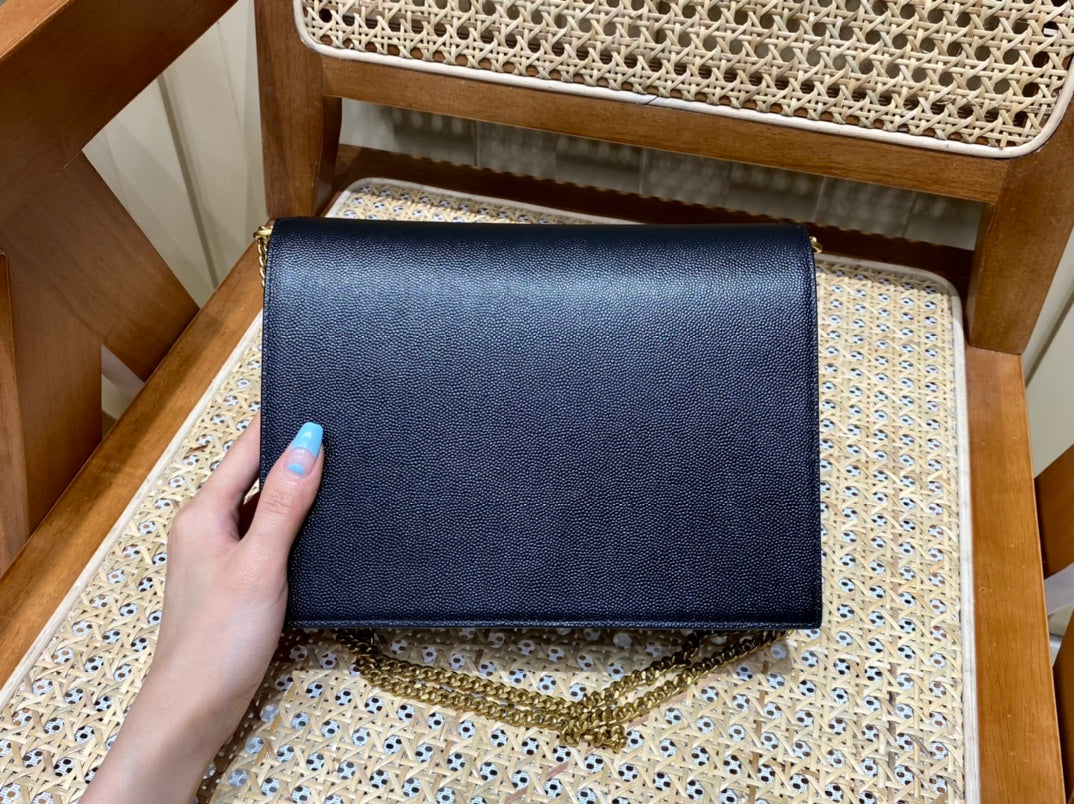 Bolsa YSL 𝑪𝒂𝒔𝒔𝒂𝒏𝒅𝒓𝒂 22CM