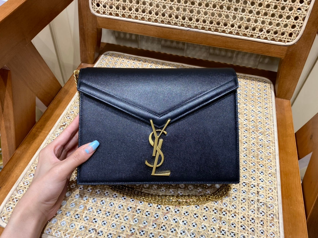 Bolsa YSL 𝑪𝒂𝒔𝒔𝒂𝒏𝒅𝒓𝒂 22CM