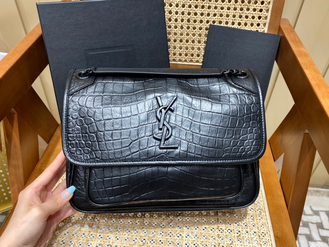 Bolsa YSL 𝐍𝐢𝐤𝐢 28𝐜𝐦