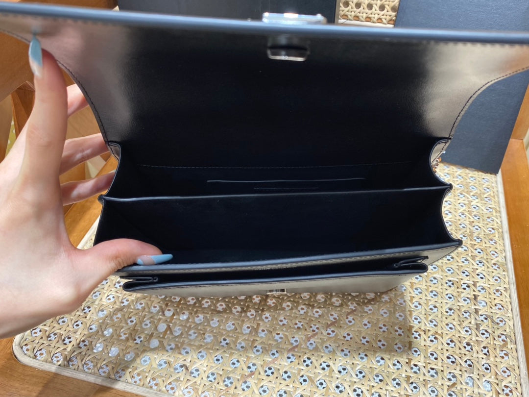 Bolsa YSL Sunset 22CM