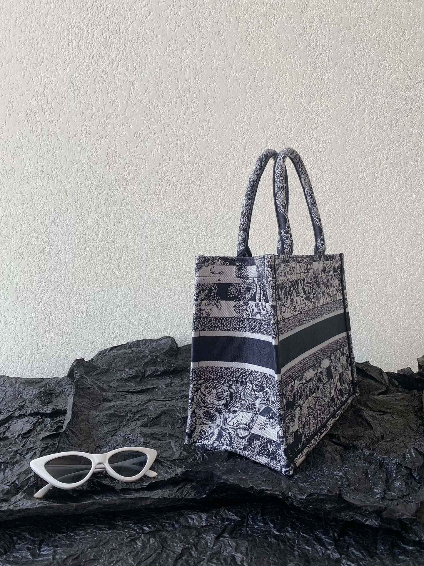 Bolsa Dior BOOK TOTE 36CM