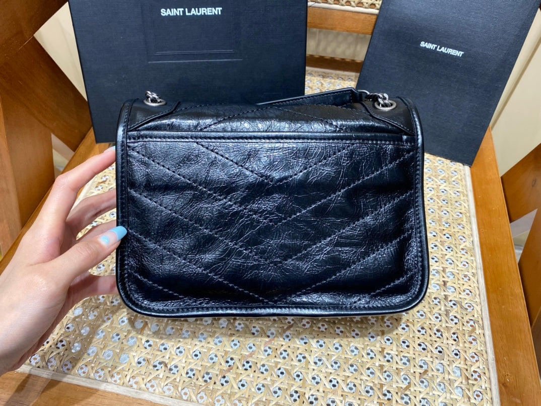 Bolsa YSL Niki 22CM