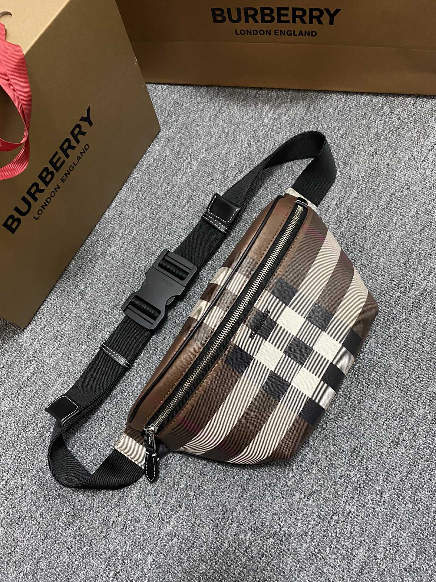 Pochete Burberry