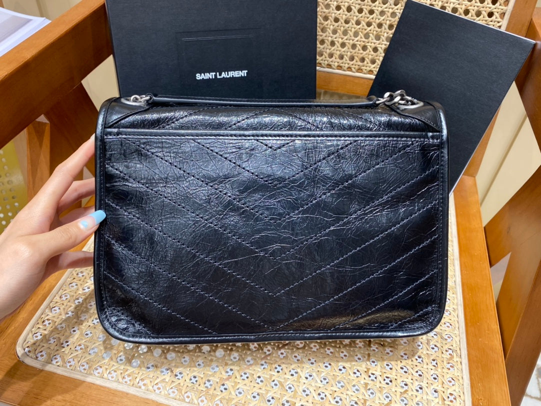 Bolsa YSL Niki 28CM