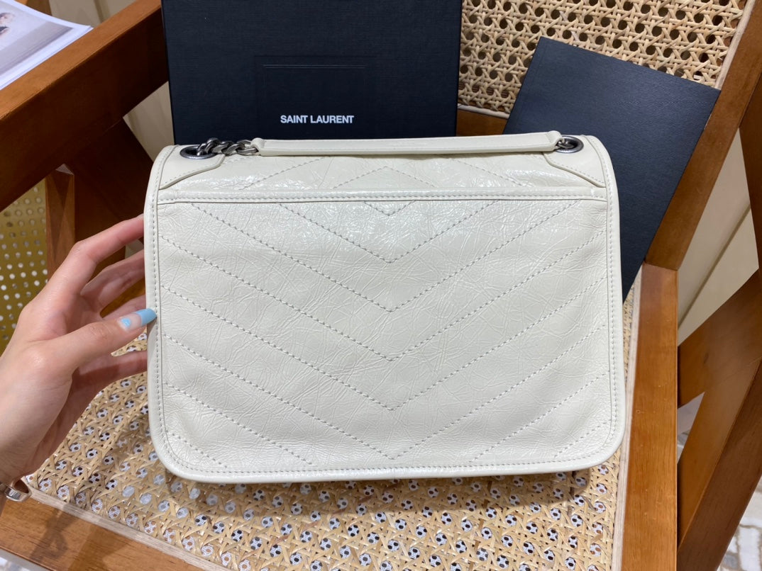 Bolsa YSL Niki 28CM
