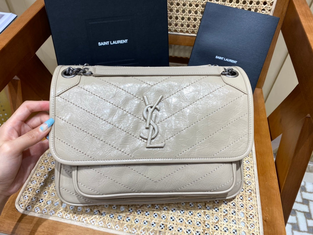 Bolsa YSL Niki 28CM