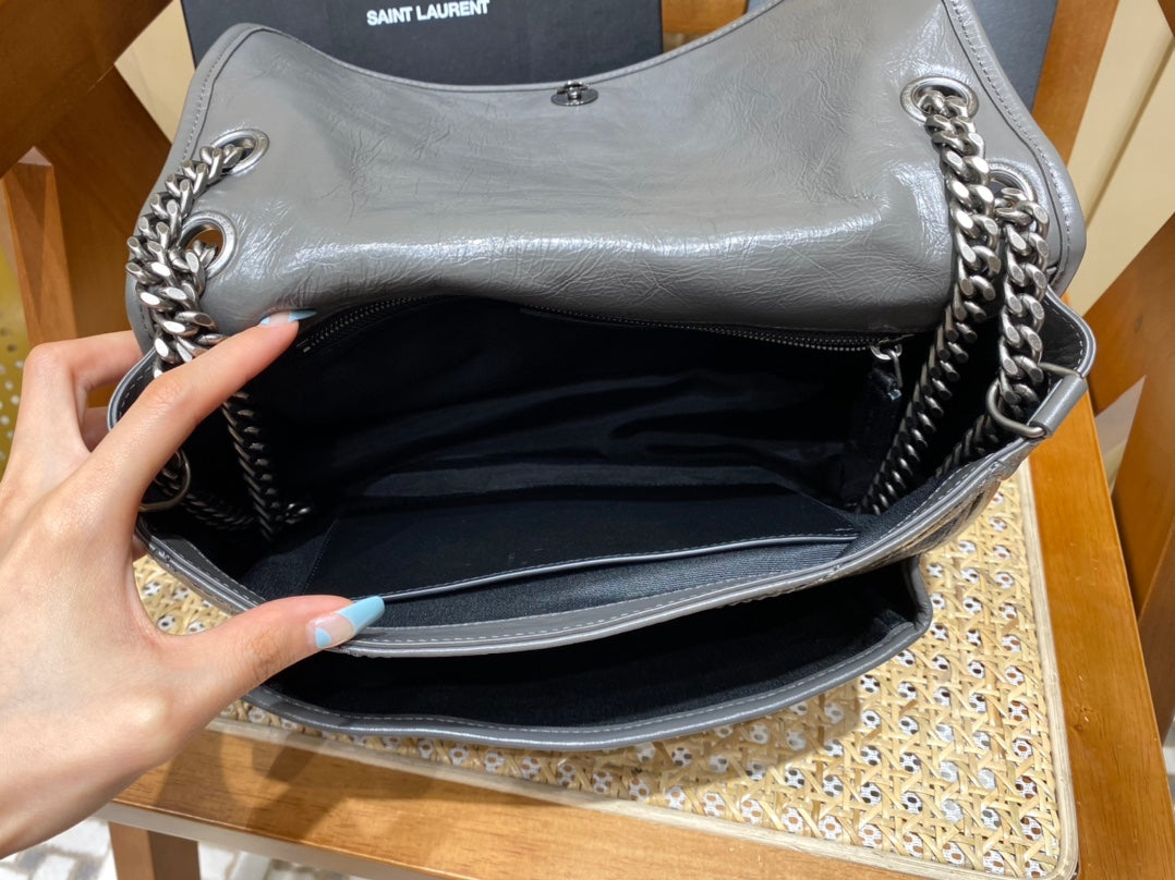 Bolsa YSL Niki 28CM