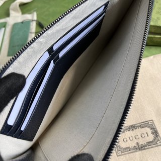 Bolsa Gucci POUCH
