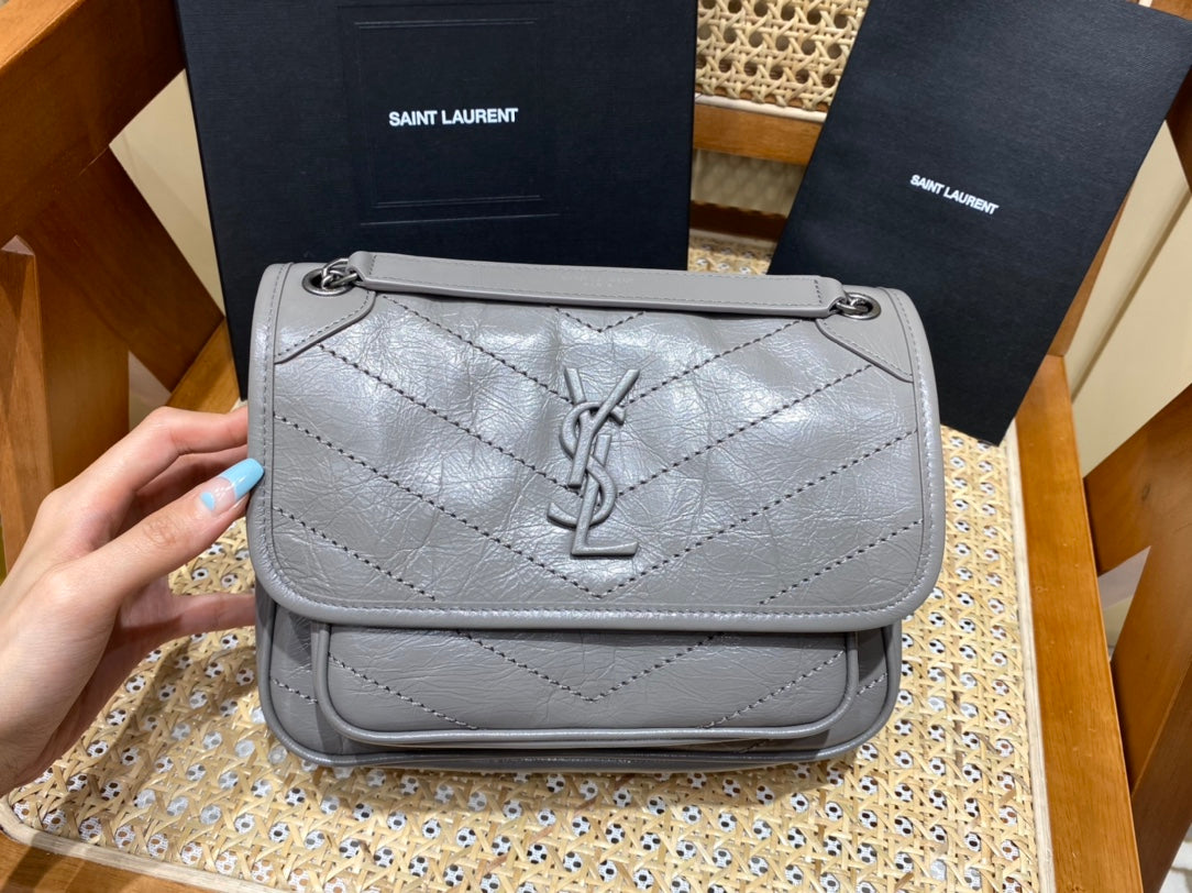 Bolsa YSL Niki 22CM