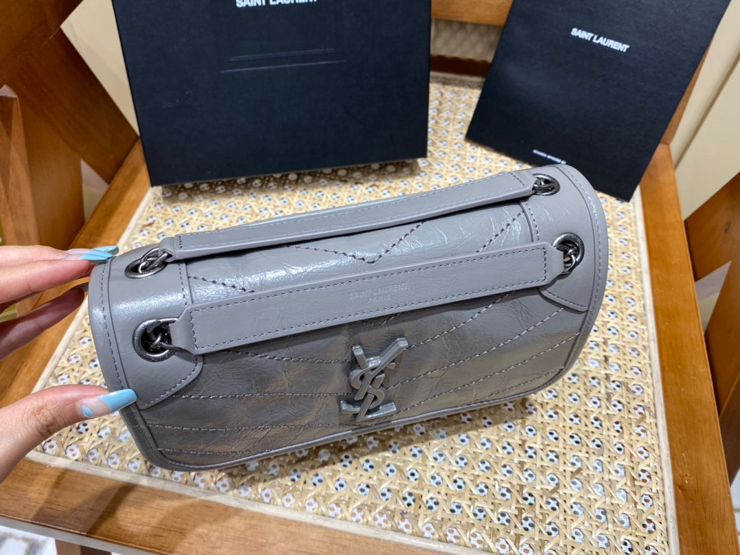 Bolsa YSL Niki 22CM