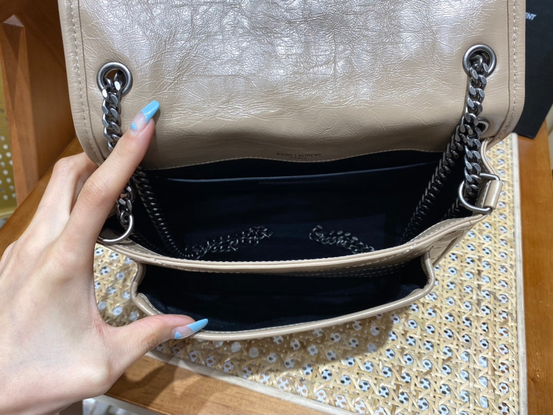 Bolsa YSL Niki 22CM