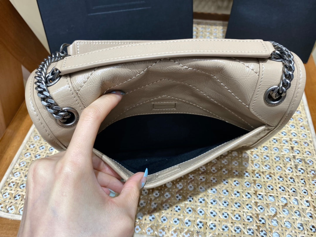 Bolsa YSL Niki 22CM