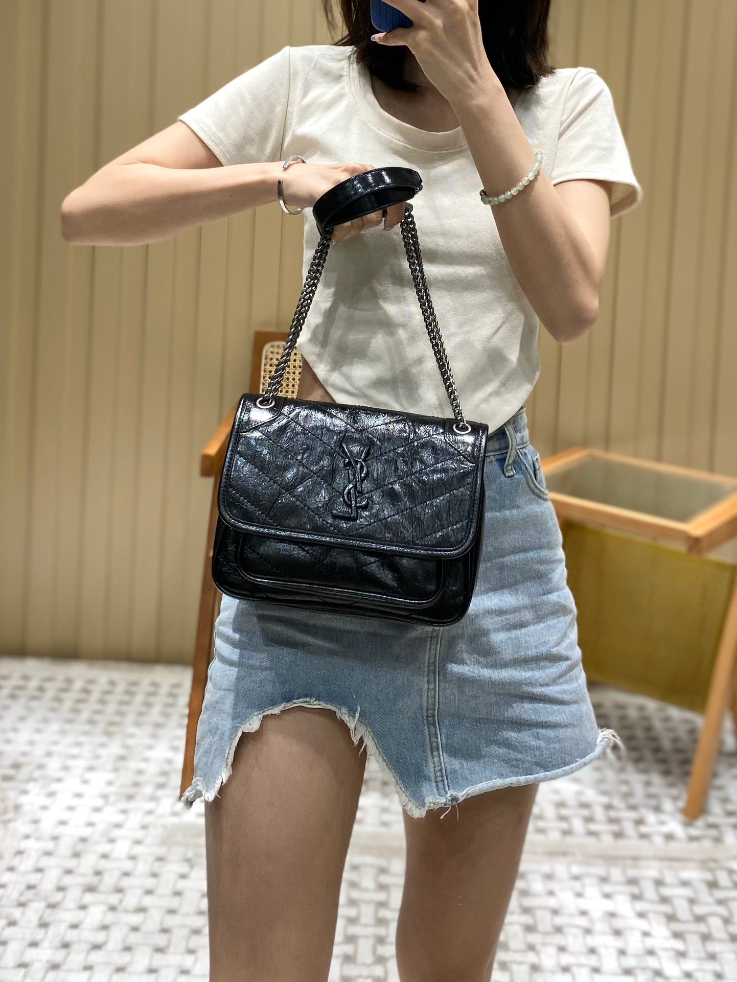 Bolsa YSL 𝐍𝐢𝐤𝐢 22𝐜𝐦