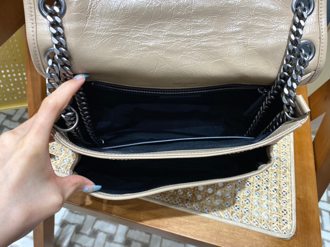 Bolsa YSL 𝐍𝐢𝐤𝐢 28𝐜𝐦