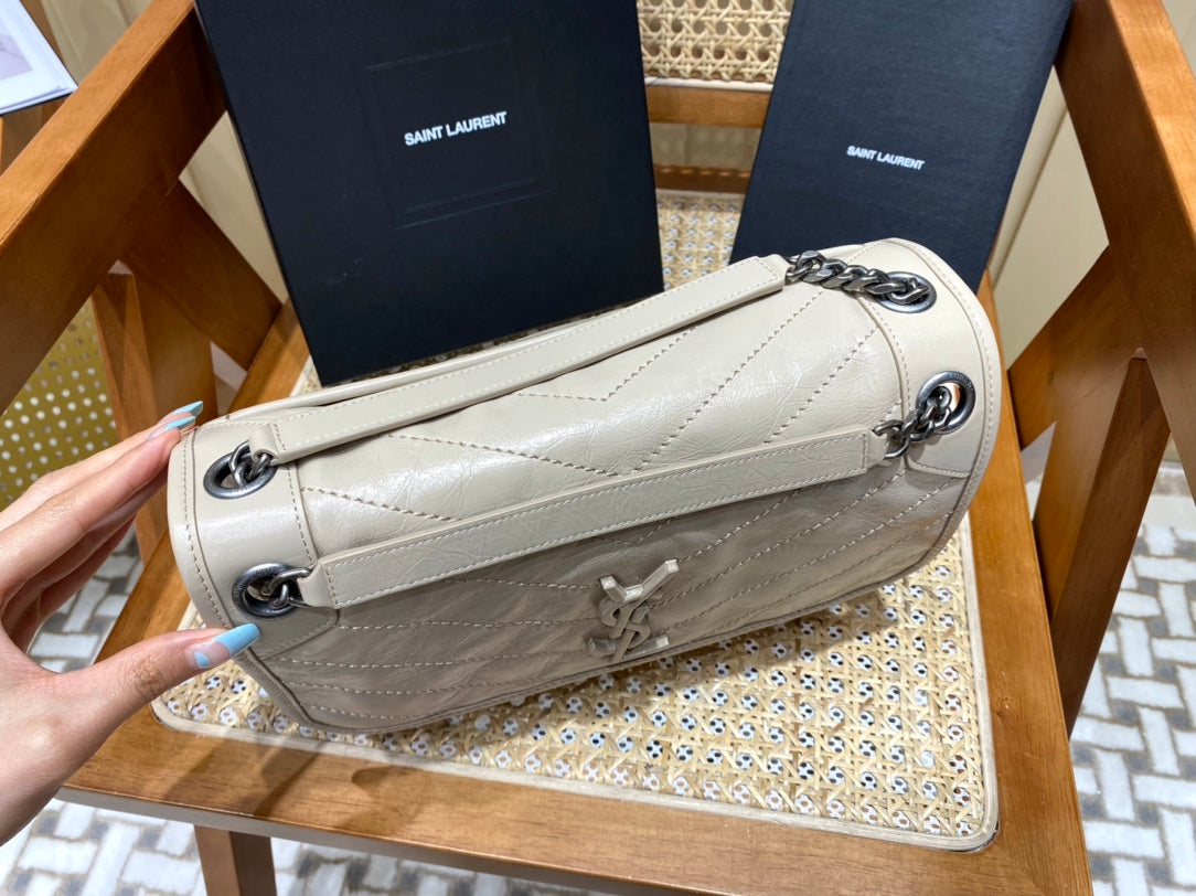Bolsa YSL 𝐍𝐢𝐤𝐢 28𝐜𝐦