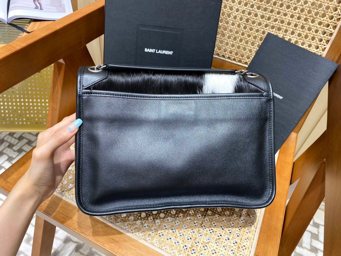 Bolsa YSL 𝐍𝐢𝐤𝐢 28𝐜𝐦