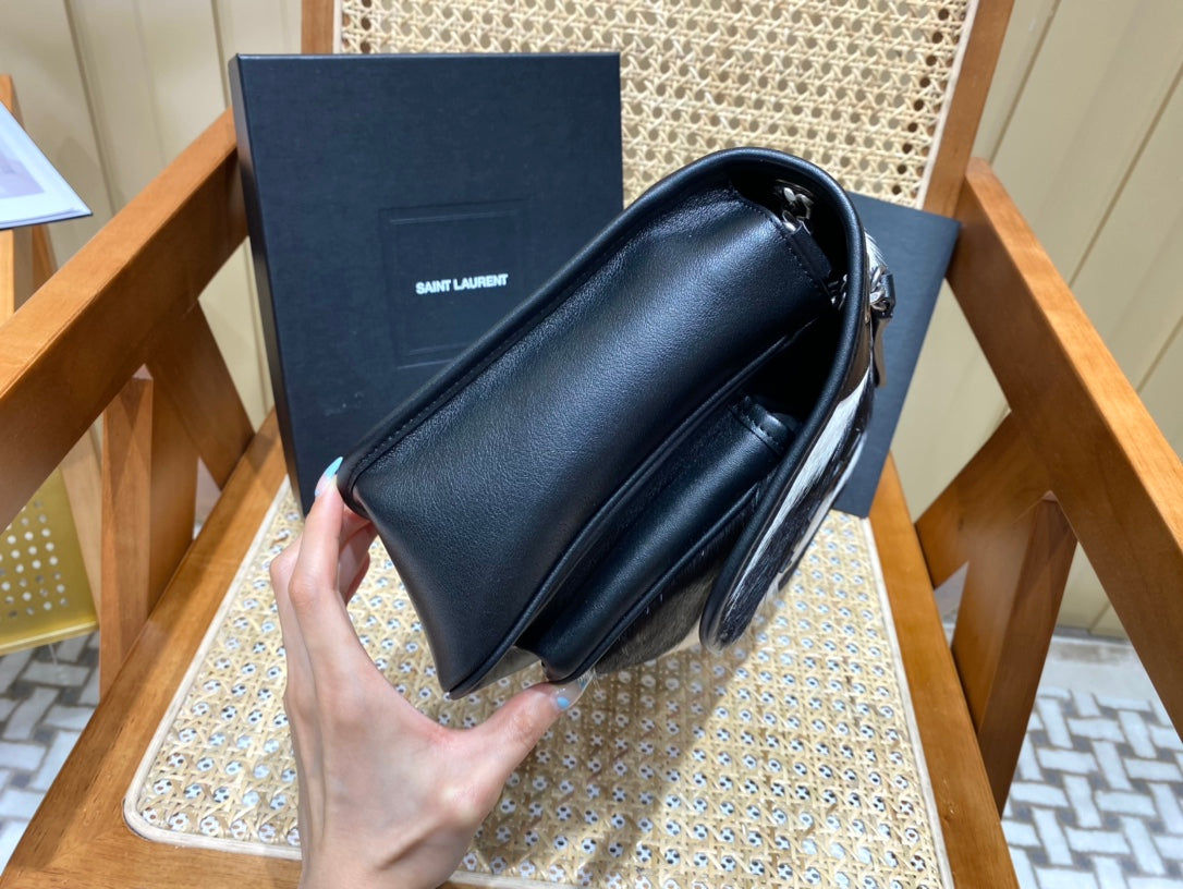 Bolsa YSL 𝐍𝐢𝐤𝐢 28𝐜𝐦