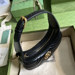 Bolsa Gucci MARMONT HALF-MOON-SHAPED MINI