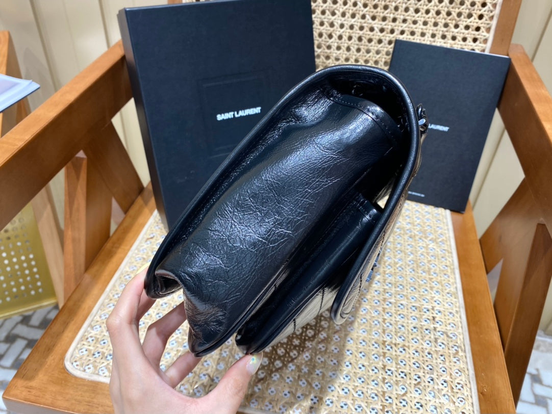 Bolsa YSL 𝐍𝐢𝐤𝐢 28𝐜𝐦