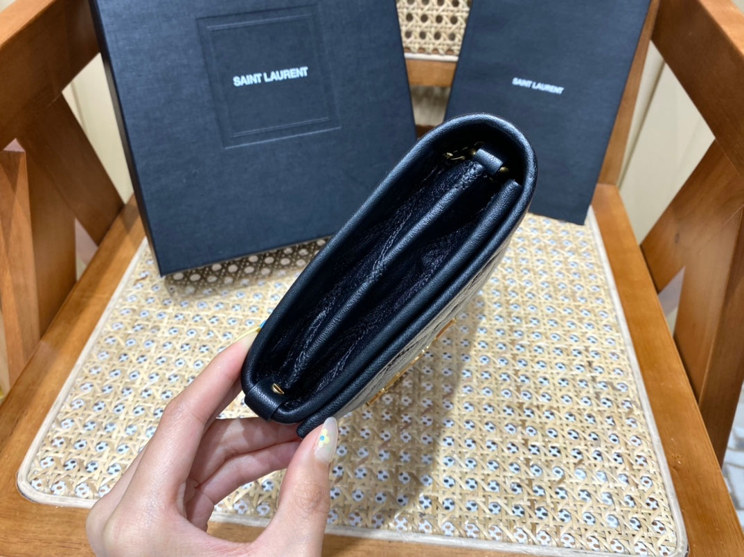 Bolsa YSL LOU 23CM