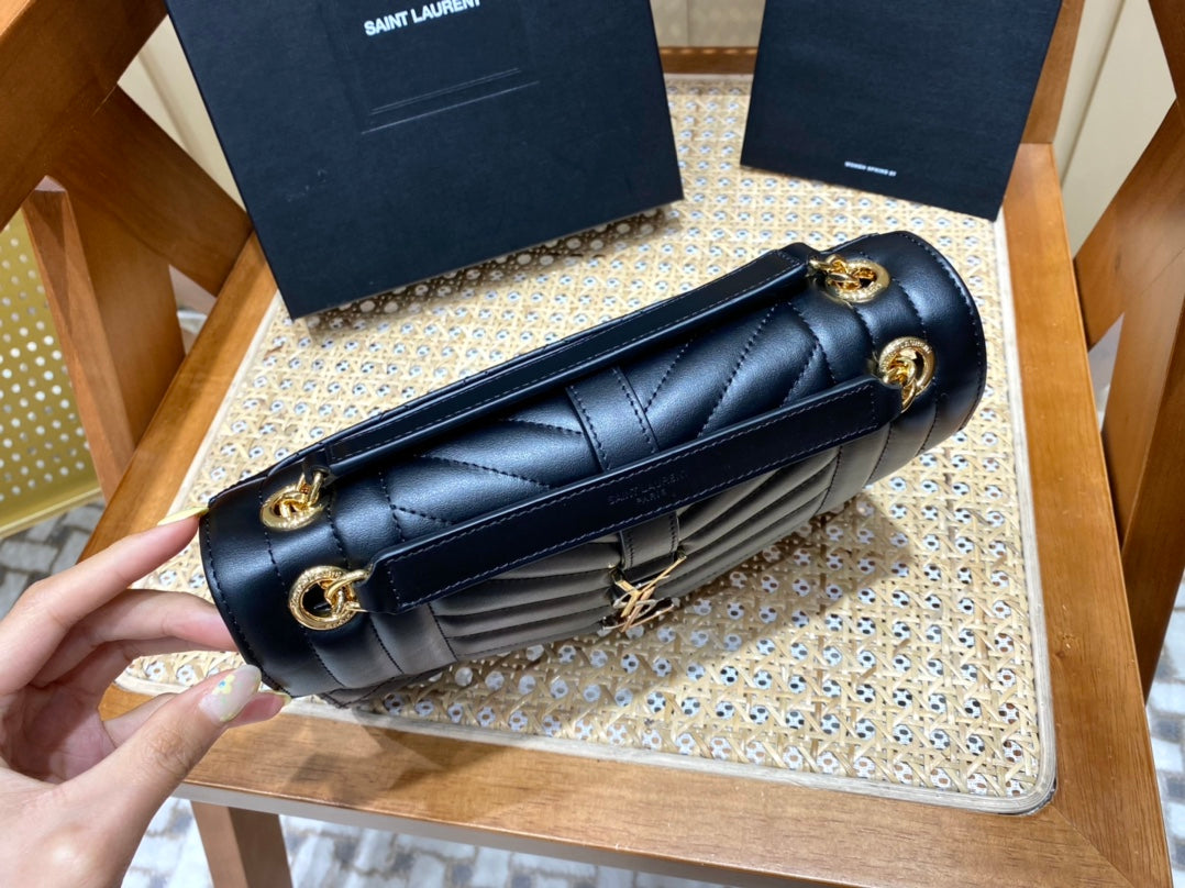 Bolsa YSL 𝑬𝒏𝒗𝒆𝒍𝒐𝒑𝒆 24CM