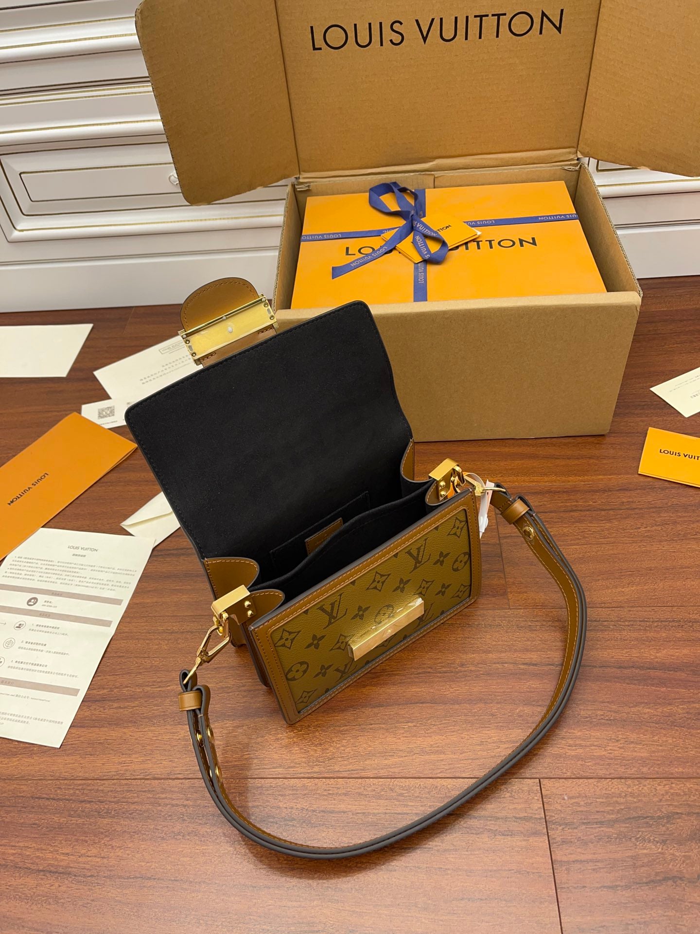 Bolsa Louis Vuitton  Dauphine Mini