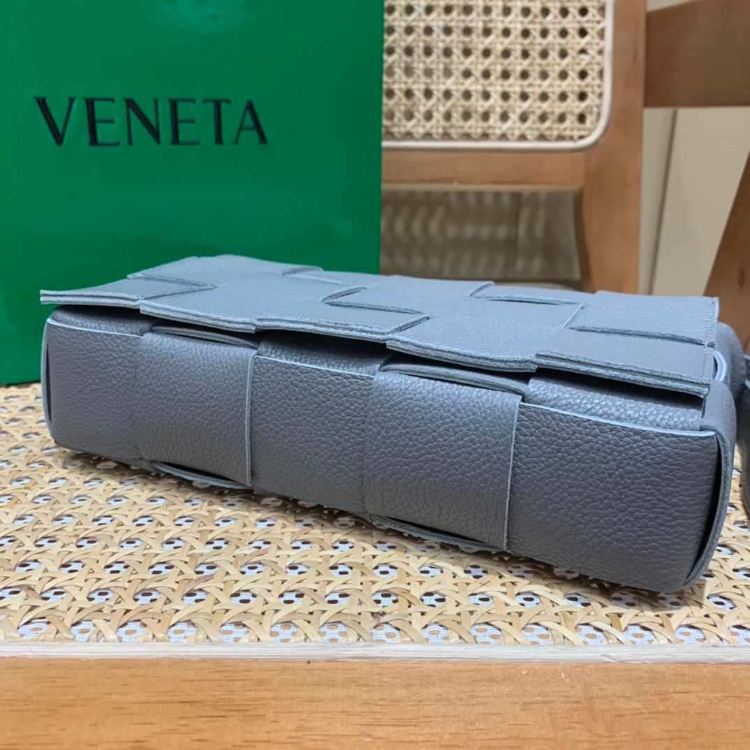 Bolsa Bottega Veneta CASSETTE 23CM BAG