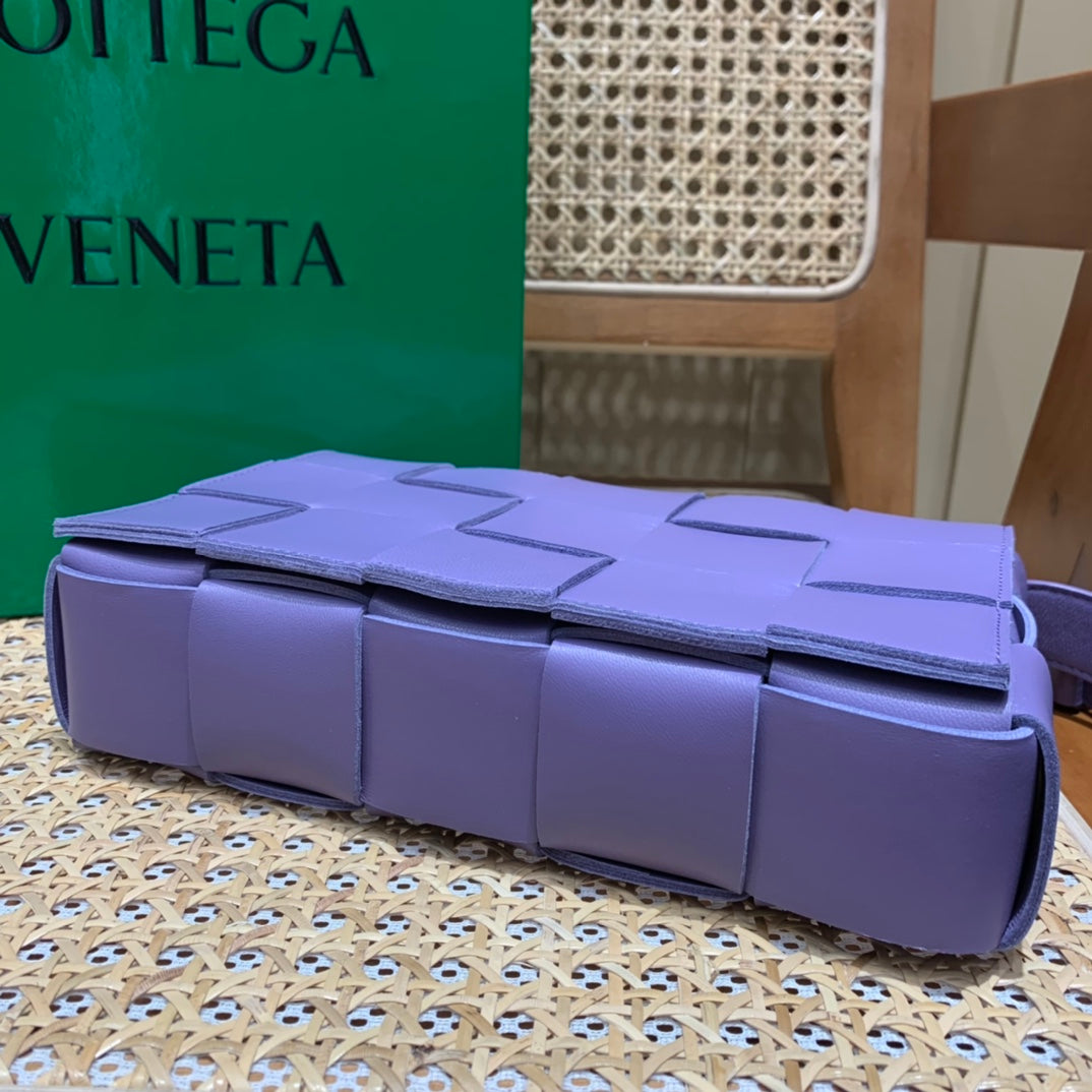 Bolsa Bottega Veneta CASSETTE 23CM