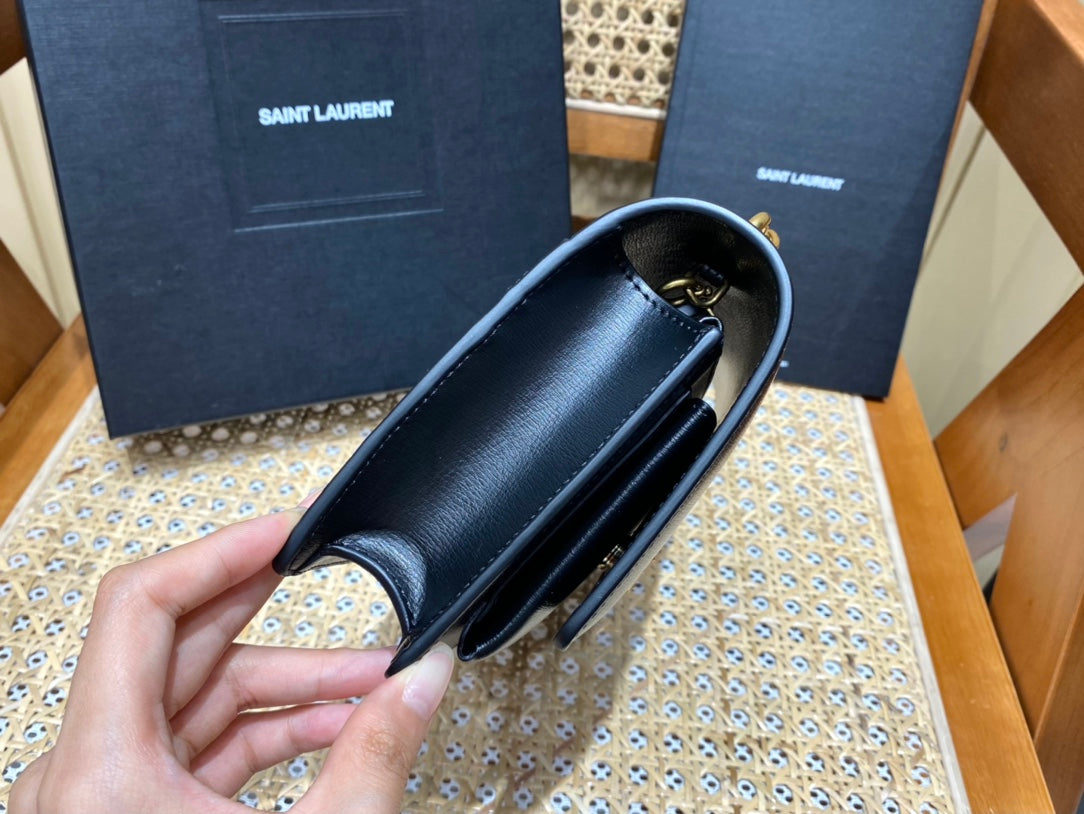 Bolsa YSL 𝑺𝒖𝒏𝒔𝒆𝒕 𝑾𝒐𝒄 19CM