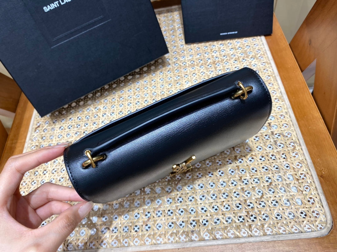 Bolsa YSL 𝑺𝒖𝒏𝒔𝒆𝒕 𝑾𝒐𝒄 19CM