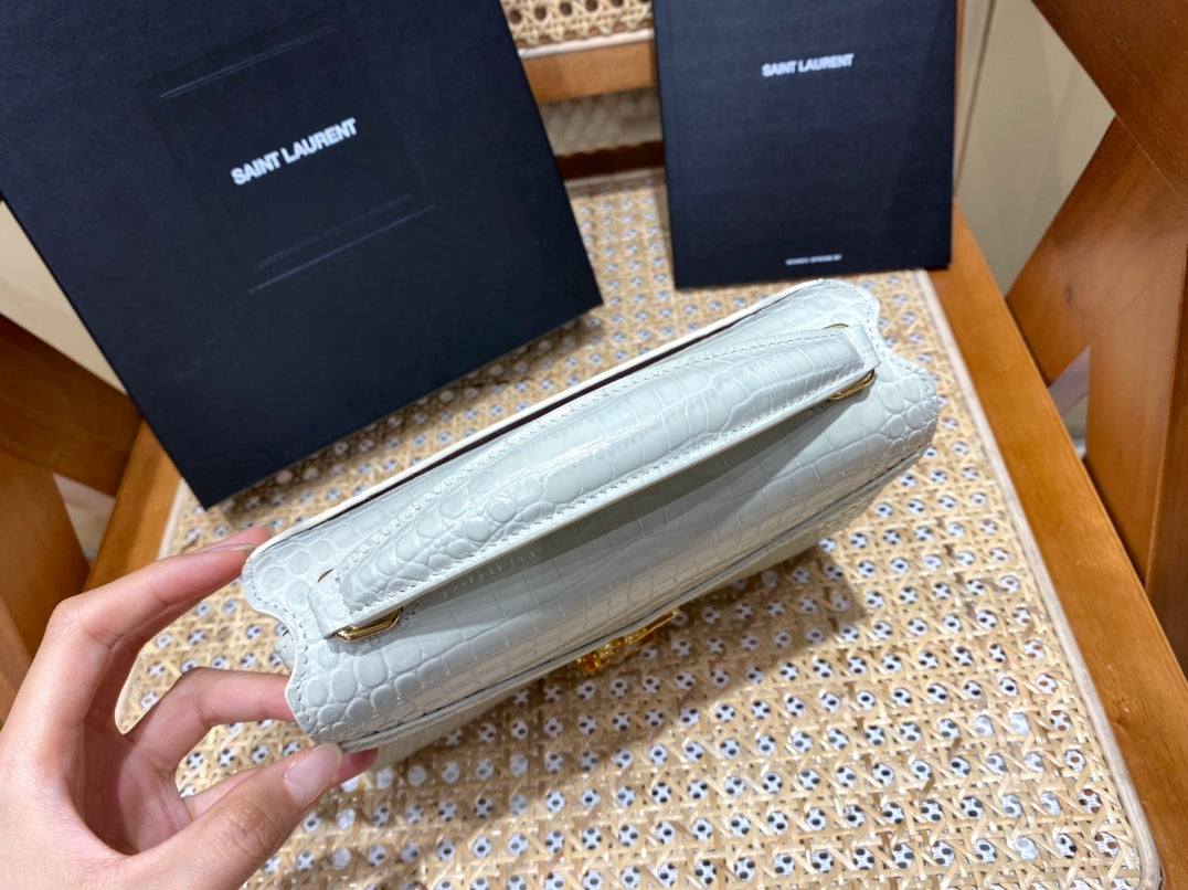 Bolsa YSL 𝐂𝐚𝐬𝐬𝐚𝐧𝐝𝐫𝐚 Mini 20CM