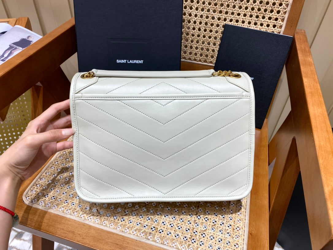 Bolsa Ysl 𝑵𝒊𝒌𝒊 𝑳𝒂𝒎𝒃 28CM