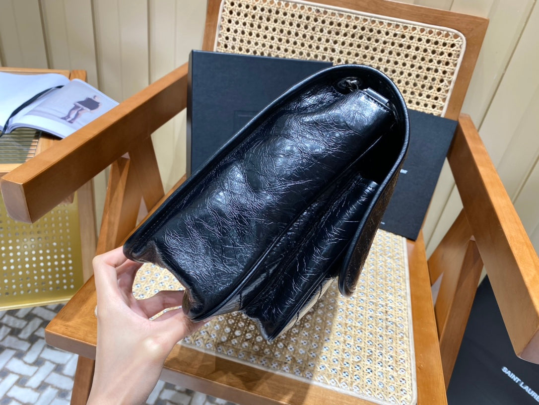 Bolsa YSL 𝑵𝒊𝒌𝒊 𝑳𝒂𝒓𝒈𝒆 𝟯𝟮𝒄𝒎