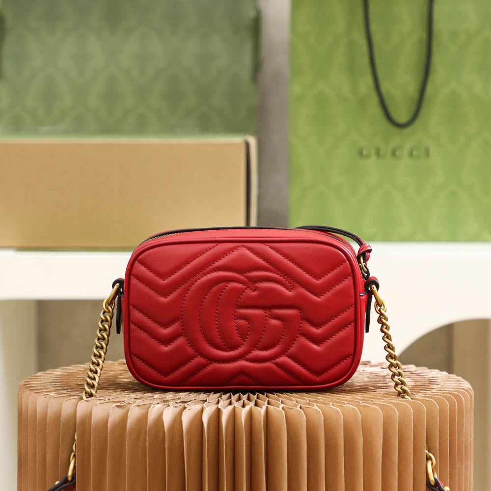 Bolsa Gucci Marmont Pequena