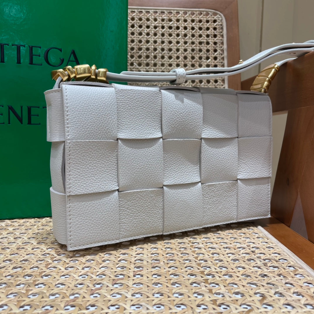 Bolsa Bottega Veneta CASSETTE 23CM BAG