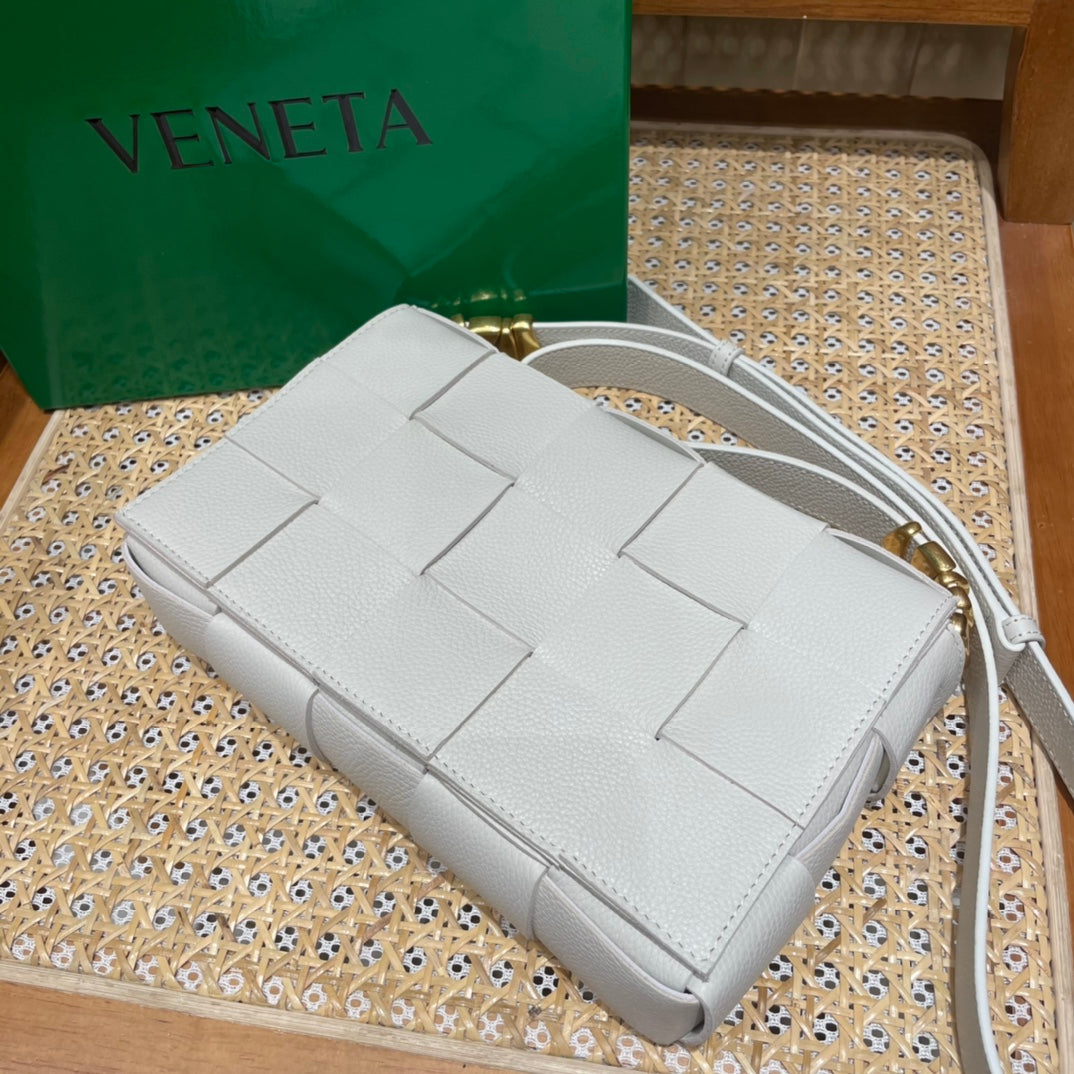 Bolsa Bottega Veneta CASSETTE 23CM BAG