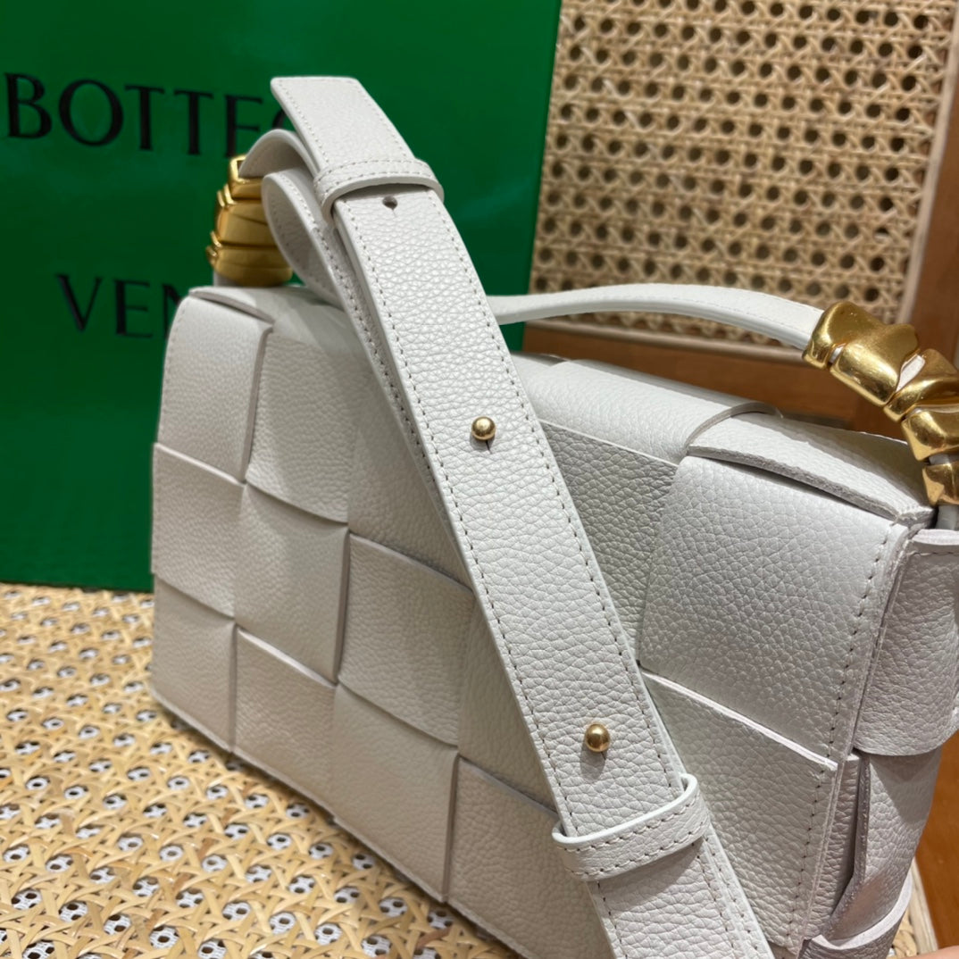 Bolsa Bottega Veneta CASSETTE 23CM BAG